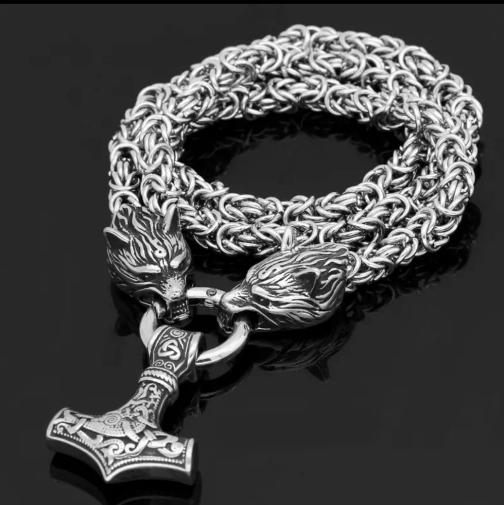 Wolf head viking necklace